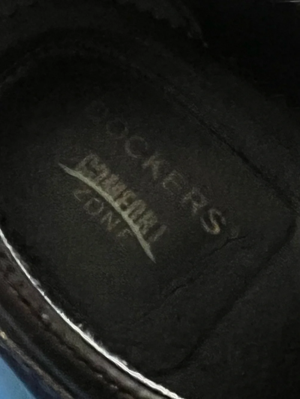 Dockers Black Wingtip Oxford